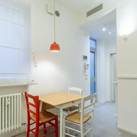 Courtyard Flat Near & Center In Padova