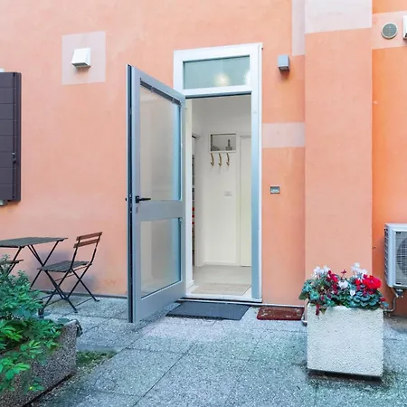 Apartment Courtyard Flat Near & Center In Padova